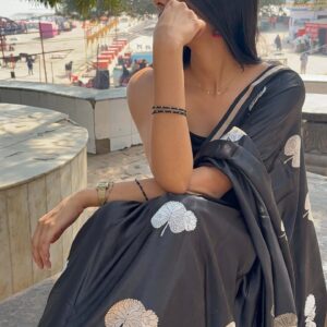 Handloom Pure Mashru Satin Silk Black Saree - BIJLEE