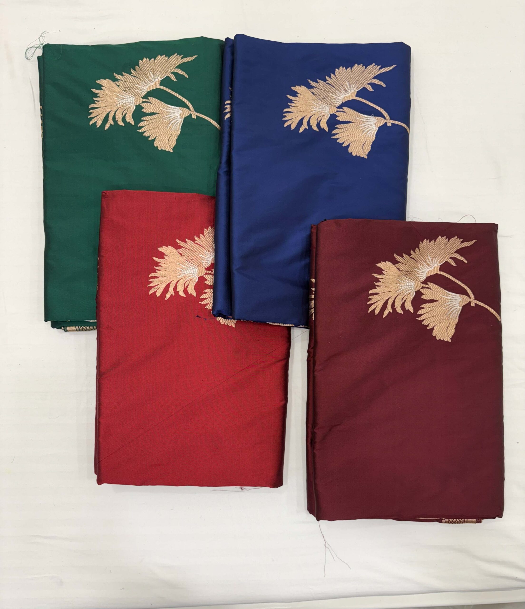 Classic Bridal Zari Banarasi - Image 4