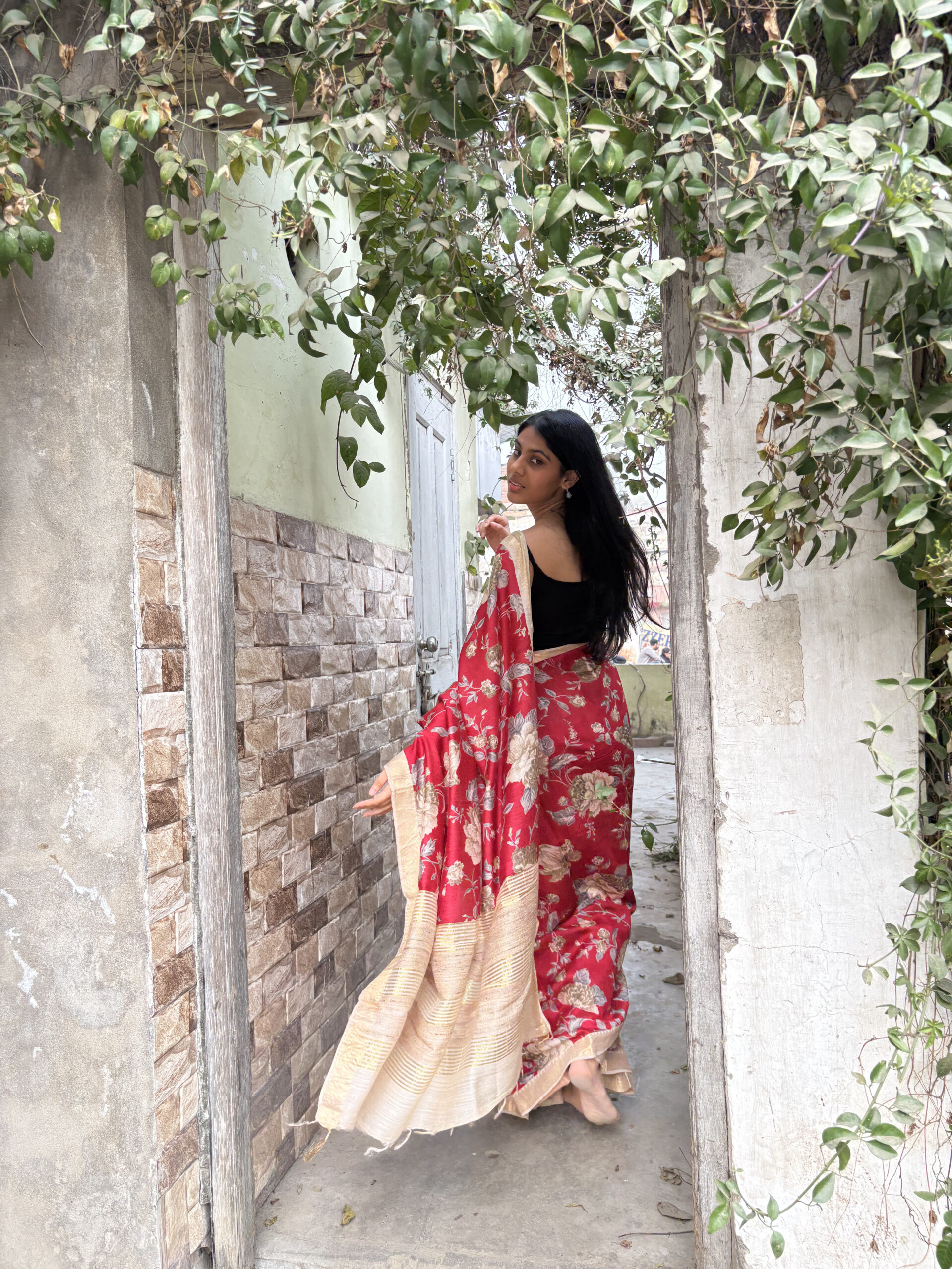 Pure moonga red gulshan printed saree- RADHIKA - Image 5