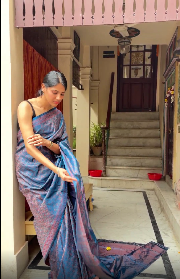 Pure katan azure paisley tanchoi saree-BHAKTI - Image 8